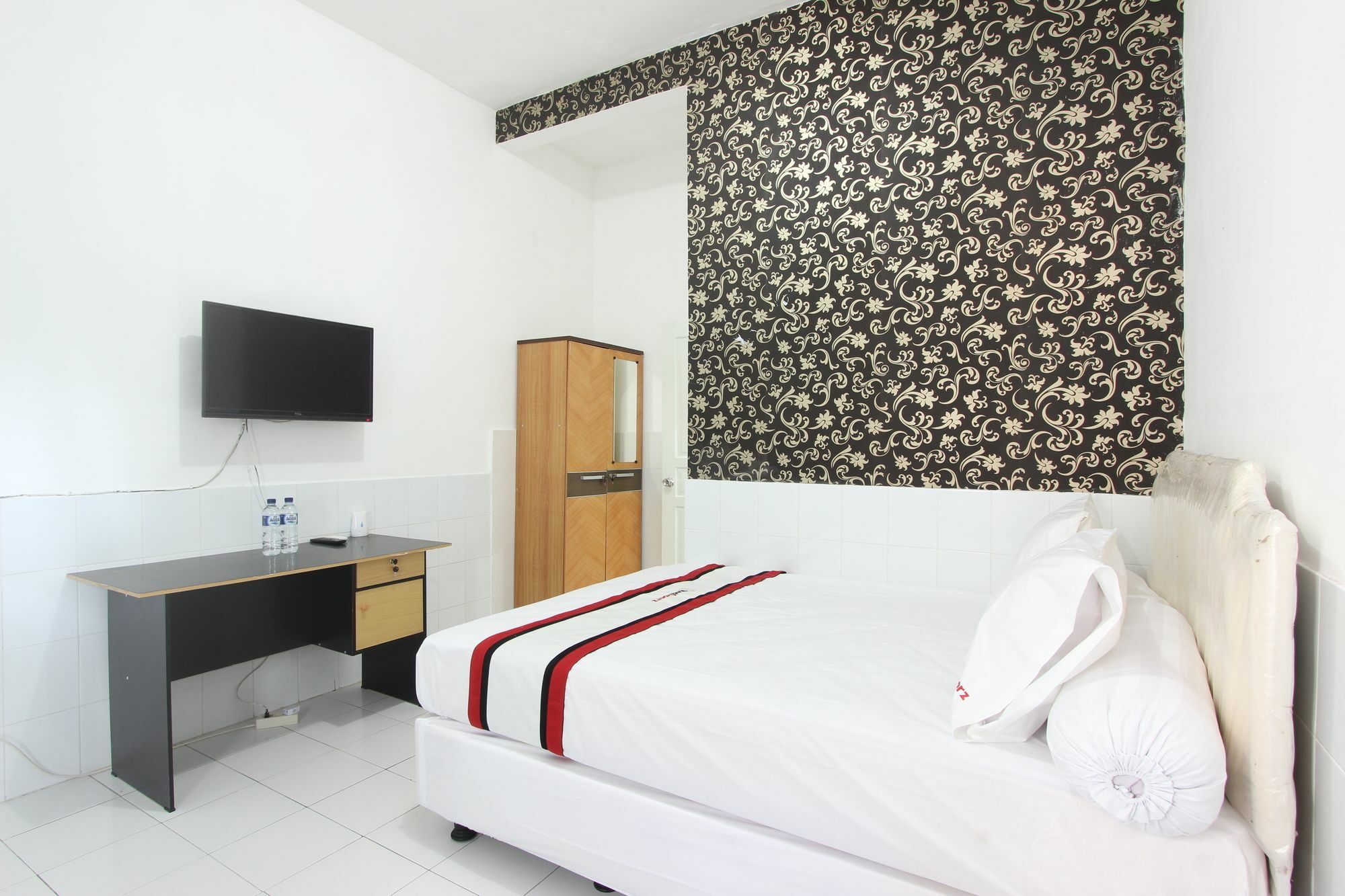 Reddoorz Near Gejayan Hotel Kejayan Exterior foto